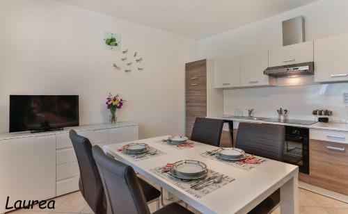 Apartamentos Laurea & Casia