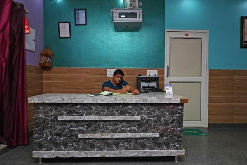 Oyo 43961 Hotel Yatra