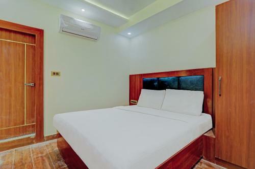 Oyo Collection O 80843 Hotel Ramesh Palace