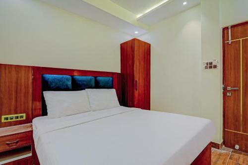 Oyo Collection O 80843 Hotel Ramesh Palace