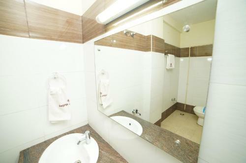 Hotel Sgs Lodgings International