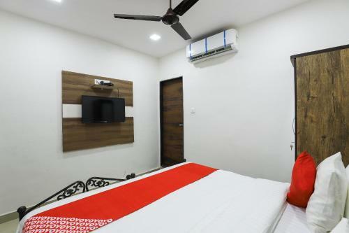 Oyo 49612 Hotel Sai Inn