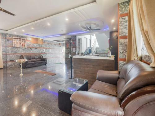 Hotel Spot On 82761 Chithra Residency