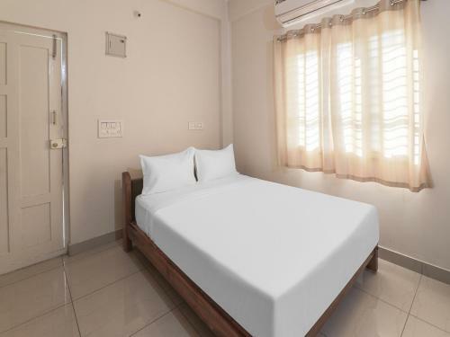 Hotel Oyo 86008 Slv Residency
