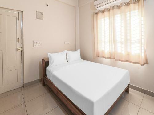 Hotel Oyo 86008 Slv Residency