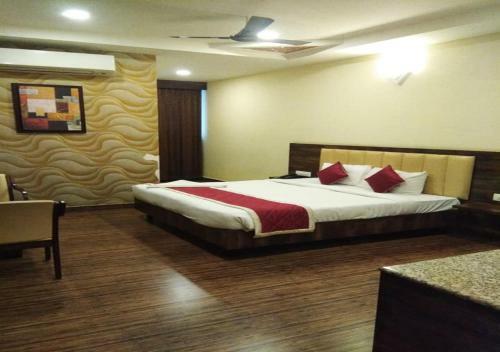 Hotel Mysore Republic