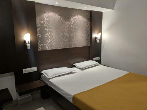 Hotel Aashraya