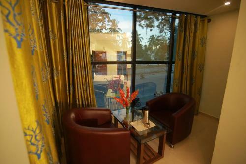 Lodge Golden Residency