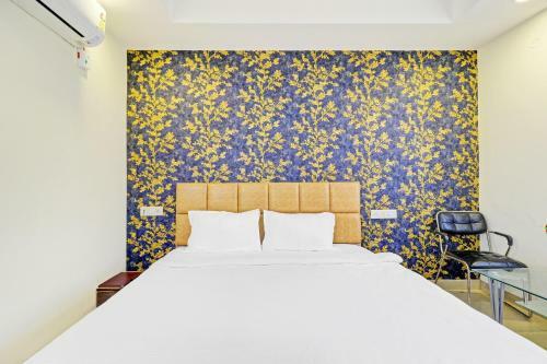 Oyo Collection O Hotel Parinda Lounge And Restaurant