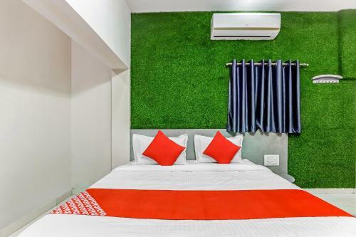 Hotel Oyo Flagship 77447 Uttam Retreat