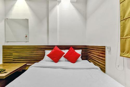 Hotel Oyo 86004 The Aace
