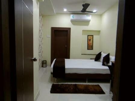 Hostal Mansi Service Apartment