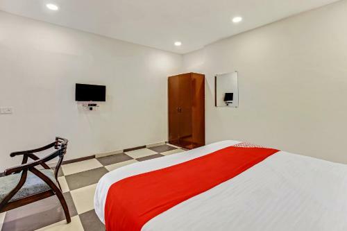 Oyo 79916 Flagship Hotel Orient Eleven