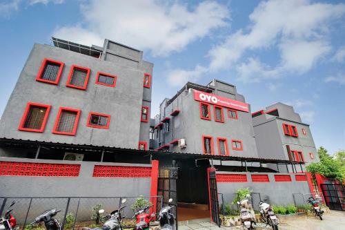 Oyo 79916 Flagship Hotel Orient Eleven