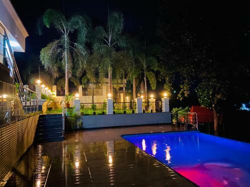 Villa Divine Roots Luxury Stay