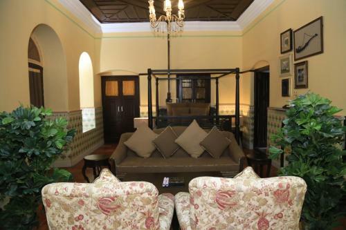 Hotel Raghu Vilas