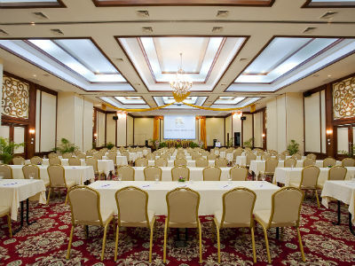 Hotel Phuket Orchid Resort