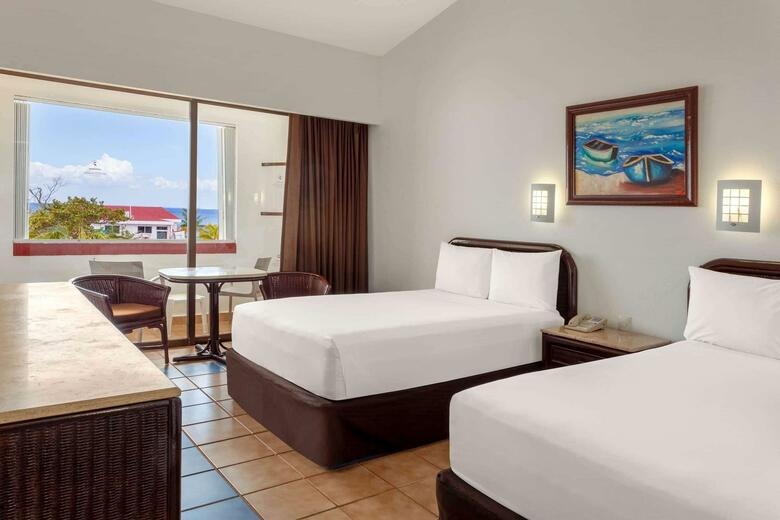 Hotel Cozumel & Resort