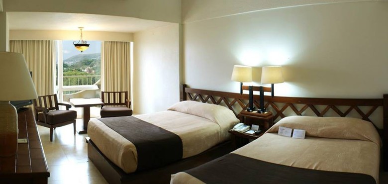 Hotel Fortin Plaza