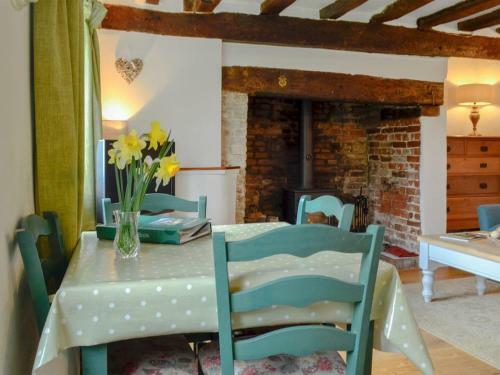 Three Ash Cottage