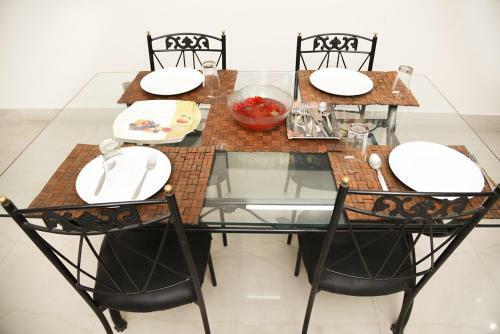Hostal Crossroads Apartment Hotel