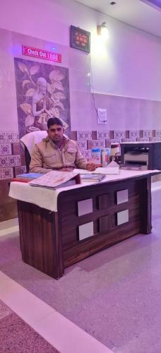 Hostal Prem Vilas Paradise