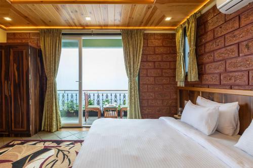Stayvista At Status Villa