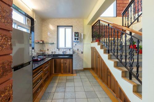 Stayvista At Status Villa