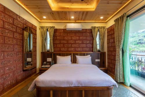 Stayvista At Status Villa