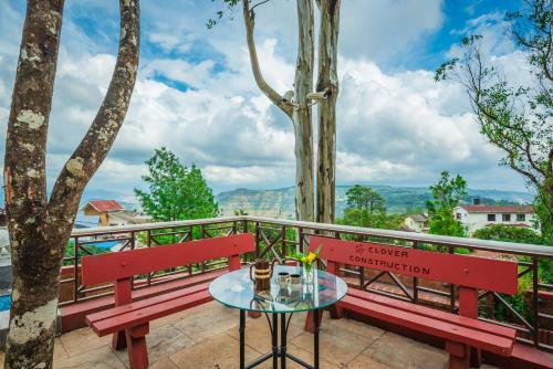 Villa Saffronstays Tudor Rose