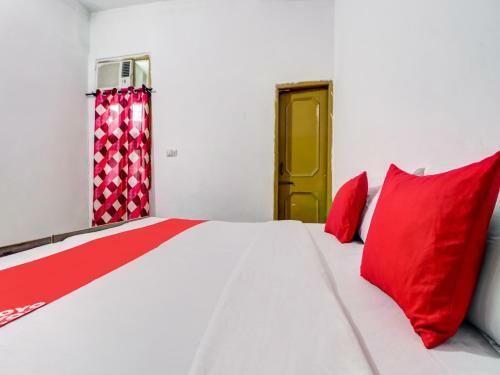 Hotel Oyo 85359 Green House