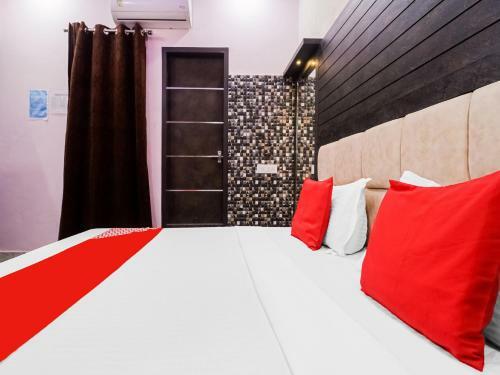 Hotel Oyo 85237 Jannat Paradise Castle