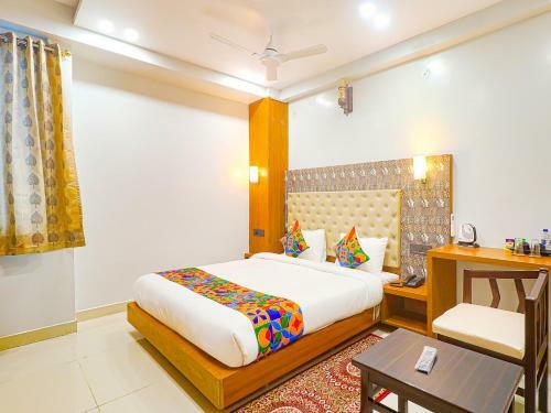 Fabhotel Palash