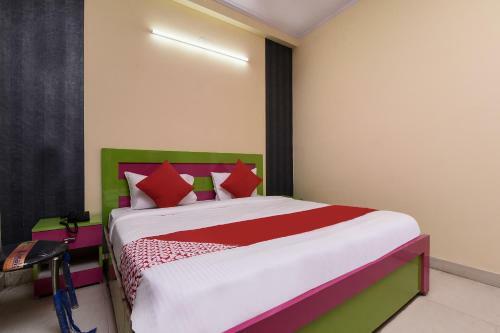Hotel Oyo 18282 Kanchan Villa