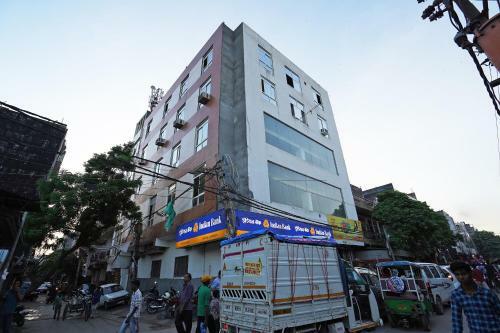 Hotel Oyo 46441 Five Star Residency