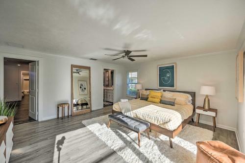 Upscale Getaway With Outdoor Oasis 4 Mi To Sand