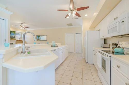 Villa Paradise Escape Luxury Pool W/game Room King Bed