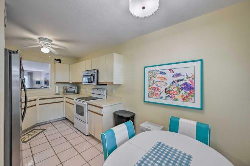 Apartamento First-floor Naples Condo About 3 Mi To Beaches!