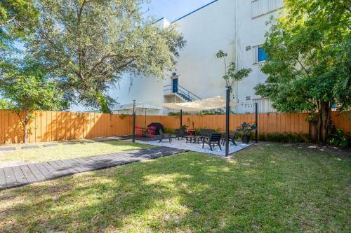 Brand New! 4 Bedroom 2.5 Bath Home Next To Design District