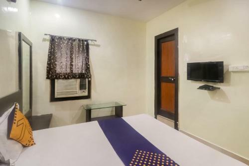 Spot On 60962 Hotel Chandra