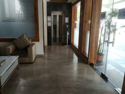 Hotel Global Inn Gold Lucknow