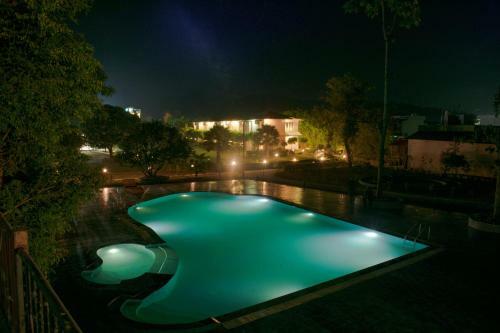 Hotel The Tattwaa Corbett Spa & Retreat