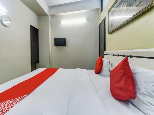 Hotel Oyo 82143 Green Park Sapan