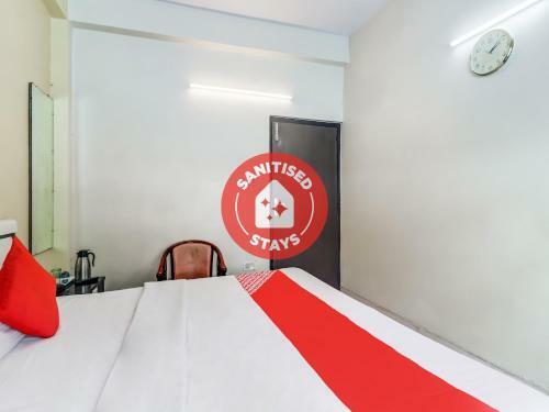 Hotel Oyo 82143 Green Park Sapan