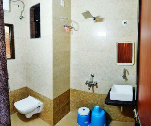 Betel Palm Hotel
