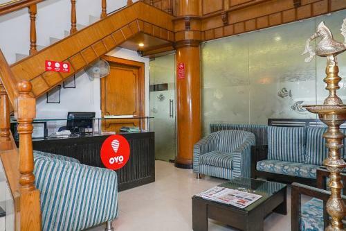 Oyo 3452 Hotel Coconut Grove