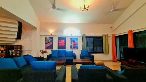 Lifespace- Spacious Hostel In A Luxurious Villa