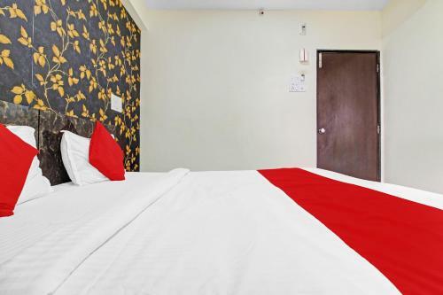 Oyo 86745 Hotel Worldking Inn