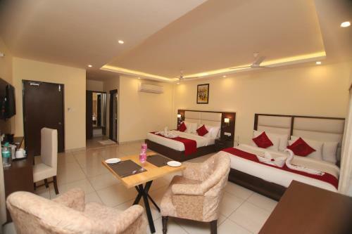 Hotel Indira Nikunj