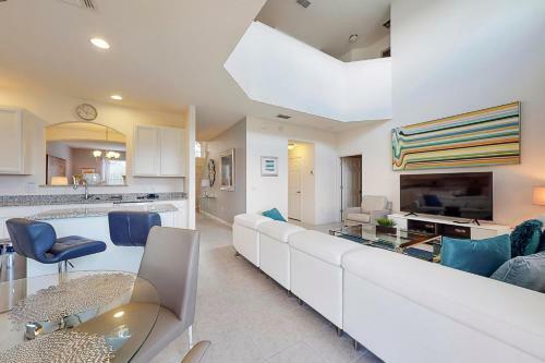 Helen's Luxury Providence Vacation Home